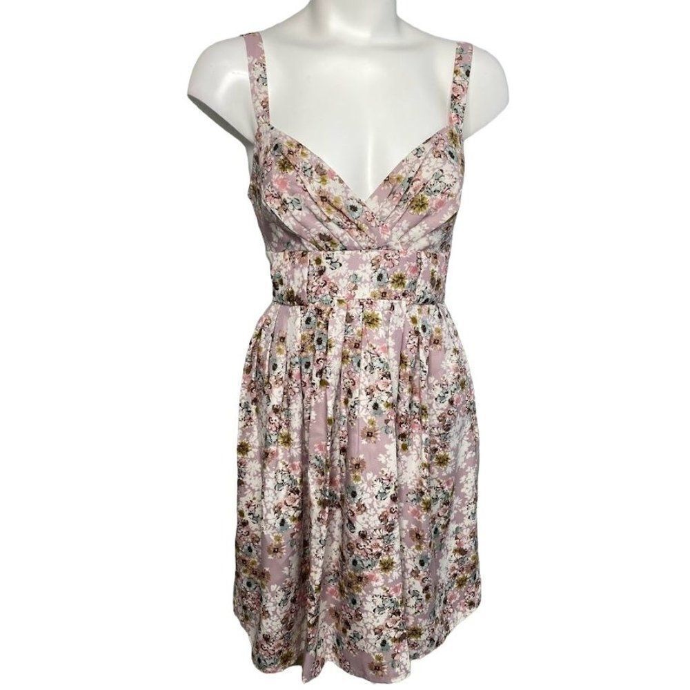 Lauren Conrad Lavender Purple Floral‎ V Neck Fit & Flare Dress Sz 4